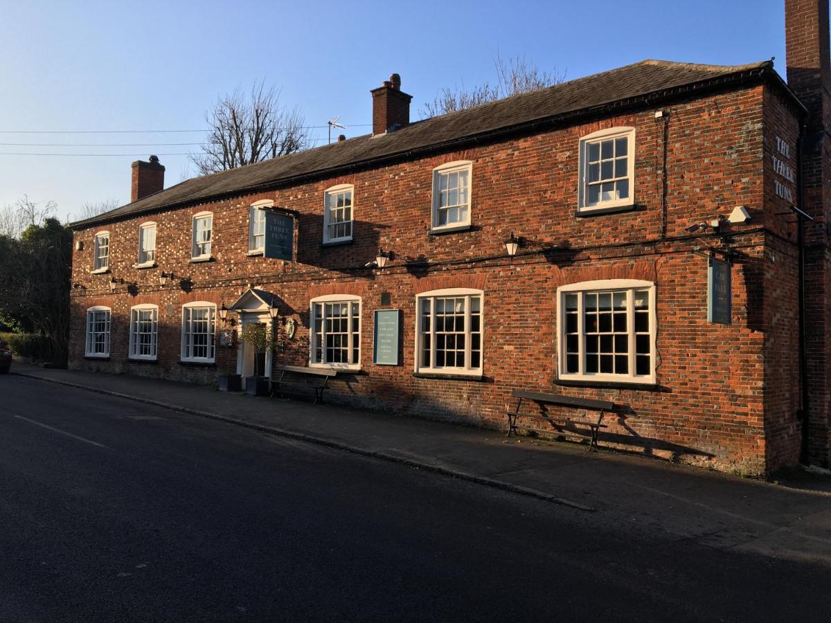 Three Tuns Ashwell Acomodação com café da manhã Exterior foto